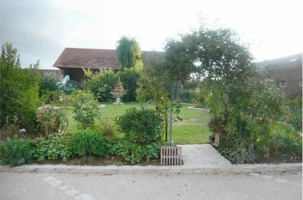 La Maison des Sources à la Ferme d'Auxonnettes Hotel Saint-Fargeau-Ponthierry Exterior foto