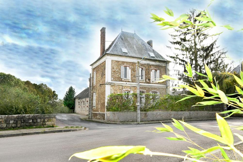 La Maison des Sources à la Ferme d'Auxonnettes Hotel Saint-Fargeau-Ponthierry Exterior foto